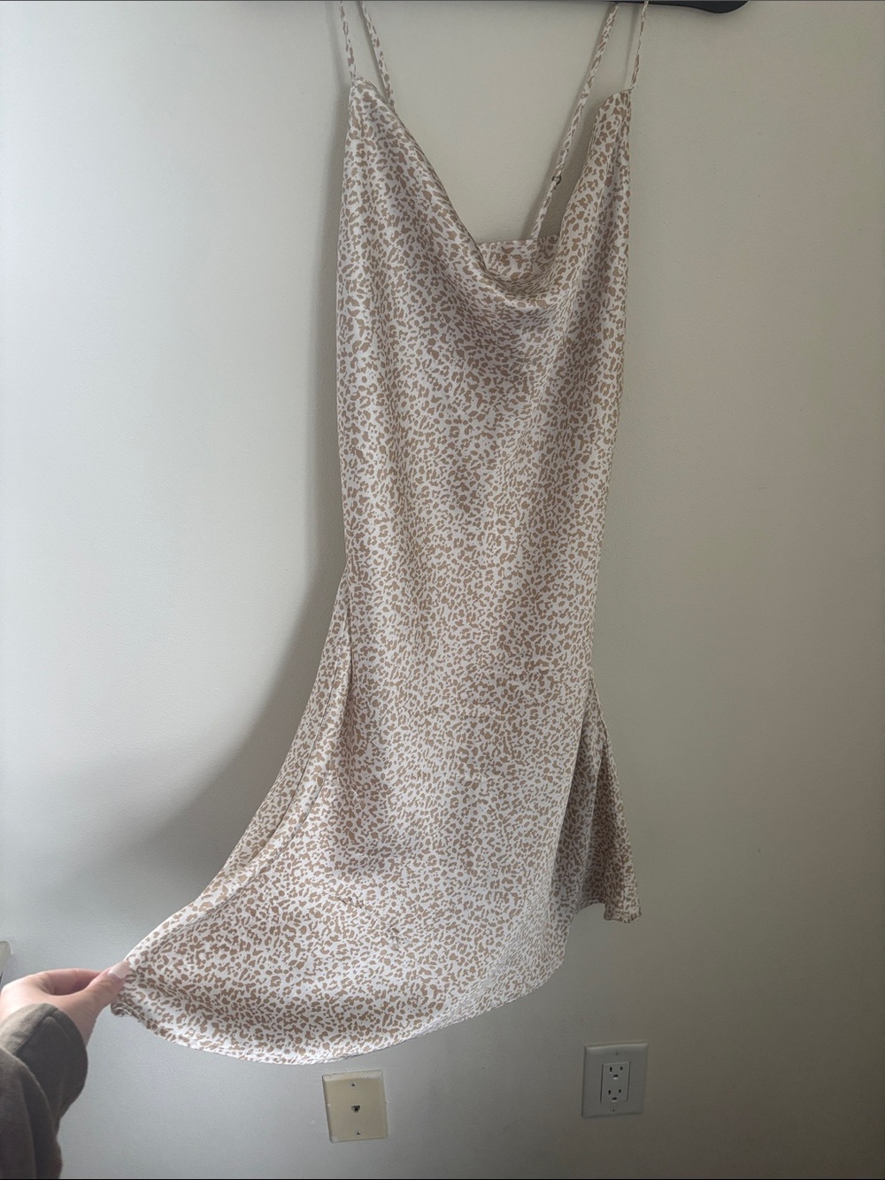 Abercrombie & Fitch Tan and Cream Leopard Slip Dress